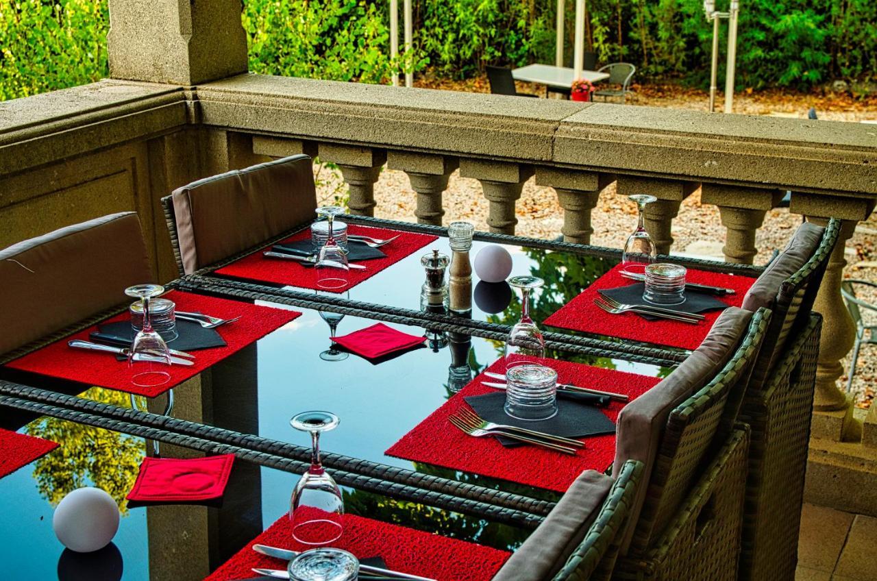 Hotel Restaurant Le Colombier Remoulins Zewnętrze zdjęcie