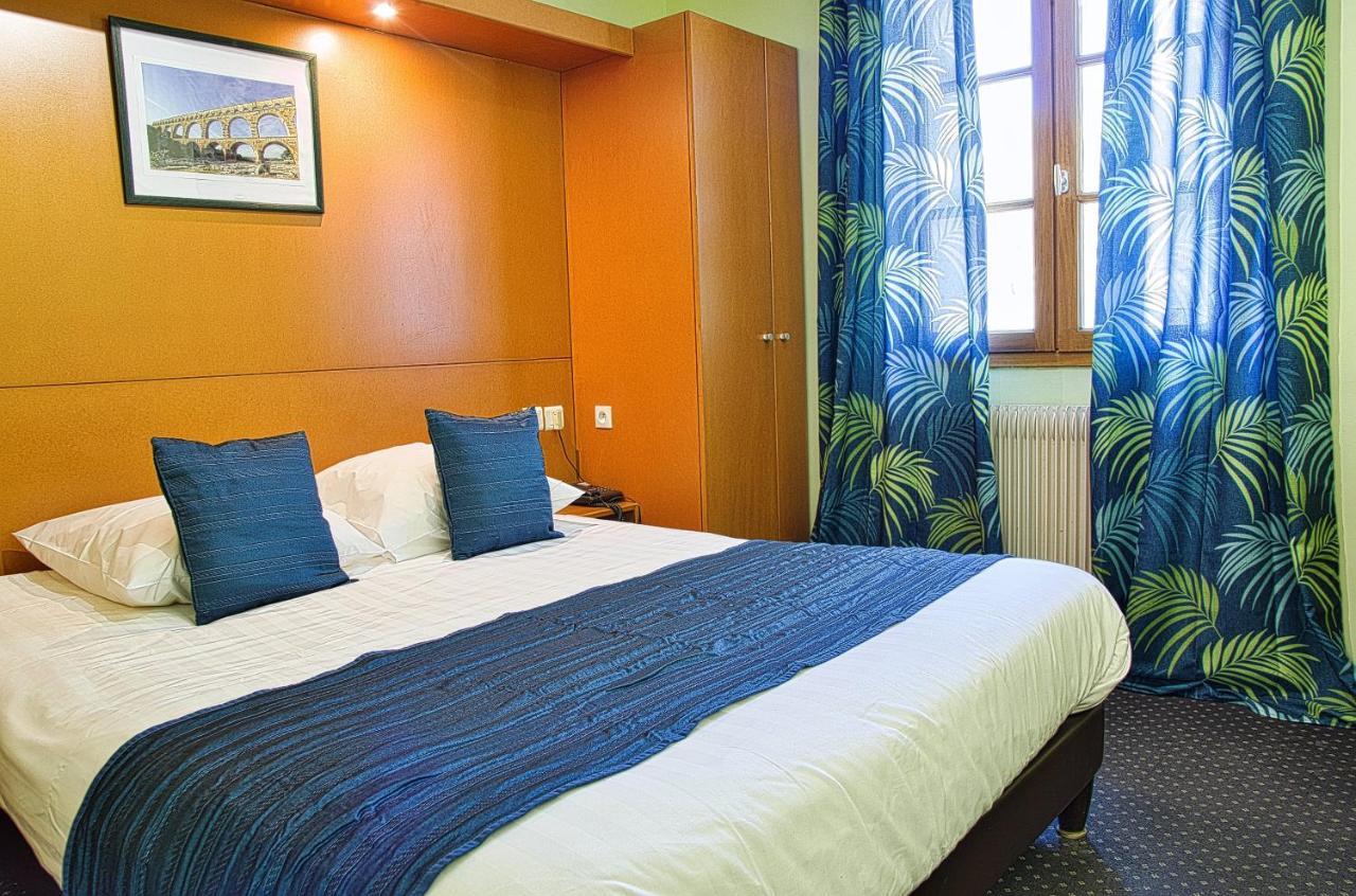 Hotel Restaurant Le Colombier Remoulins Zewnętrze zdjęcie