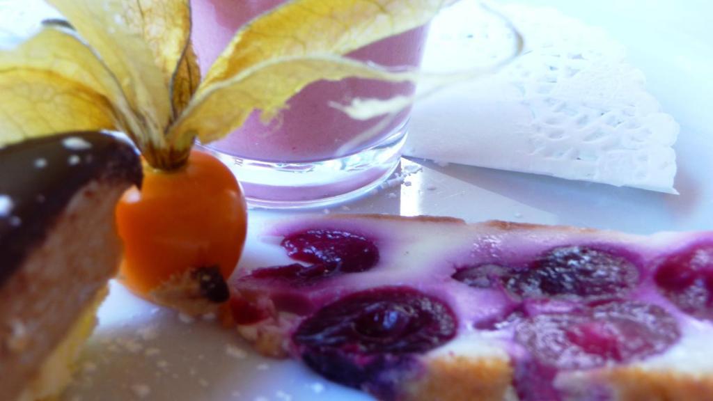 Hotel Restaurant Le Colombier Remoulins Zewnętrze zdjęcie
