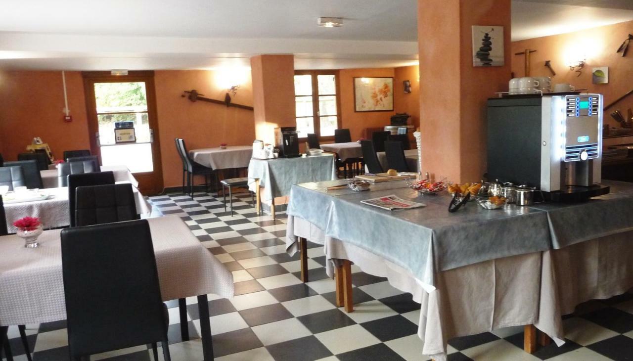 Hotel Restaurant Le Colombier Remoulins Zewnętrze zdjęcie